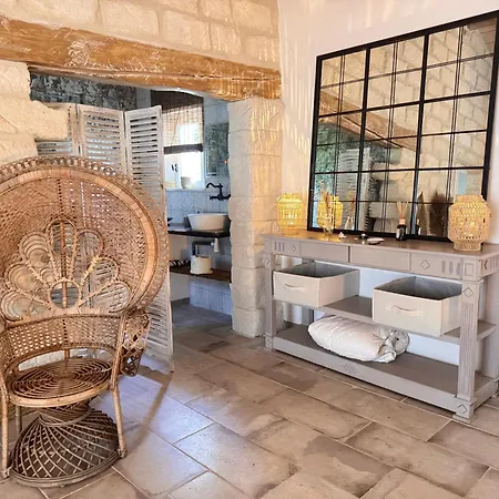 Le Domaine D'ambre La Maison Des Vendangeurs