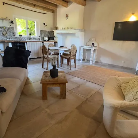 Le Domaine D'ambre La Maison Des Vendangeurs *